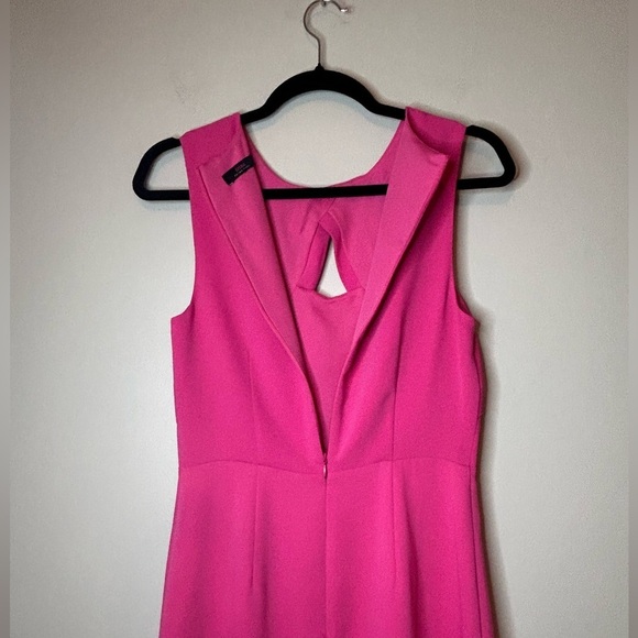 Trina Turk Barbie Pink Keyhole Sleeveless Sheath Dress Size S - Picture 7 of 8